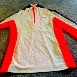 Kari traa ￼ zip up top in great shape